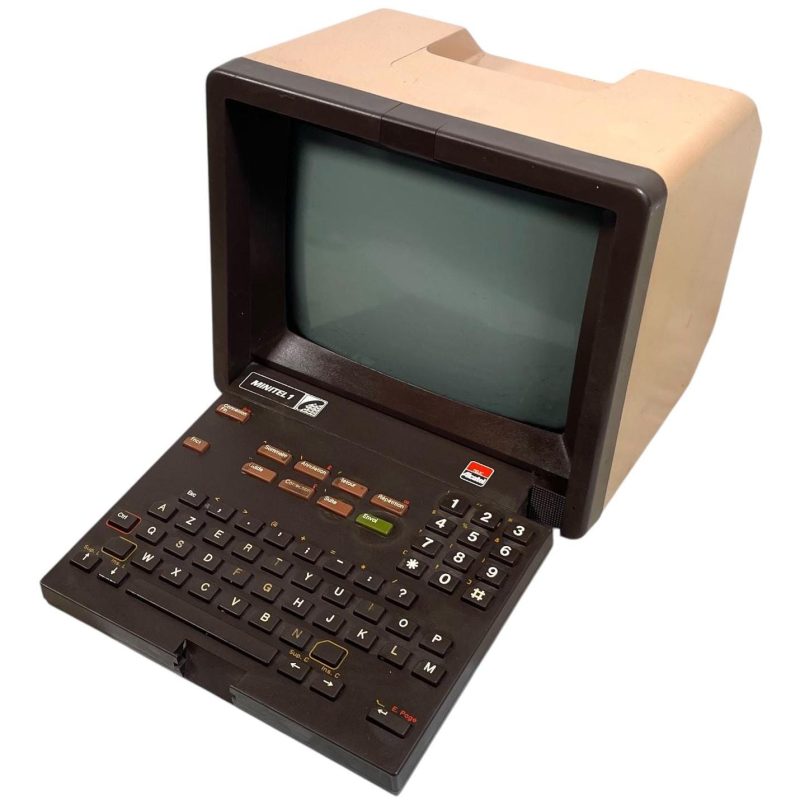 Vintage French Minitel 1 Telic Alcatel Message System Screen Monitor Electronic Telephone Phone circa 1990's / EVE